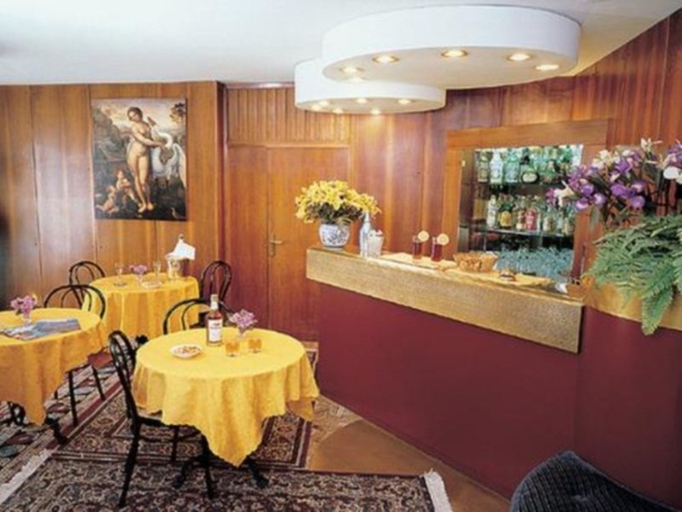 Imagen general del Hotel RITZ, Florencia. Foto 4