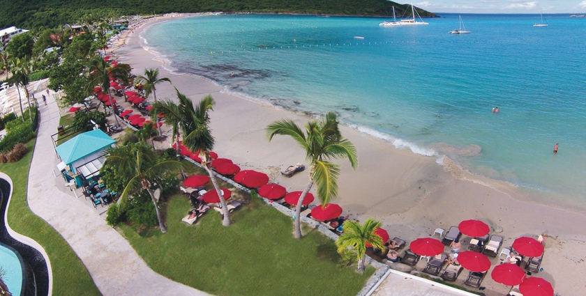 Imagen de la piscina del Hotel RIU Palace St. Martin. Foto 9