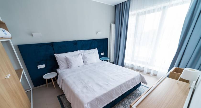 Imagen de la habitación del Hotel RIVA Mamaia Aparthotel. Foto 9