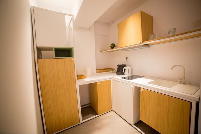 Imagen de la habitación del Hotel RIVA Mamaia Aparthotel. Foto 15