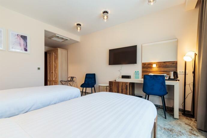 Imagen general del Hotel RIVER, Caciulata. Foto 6