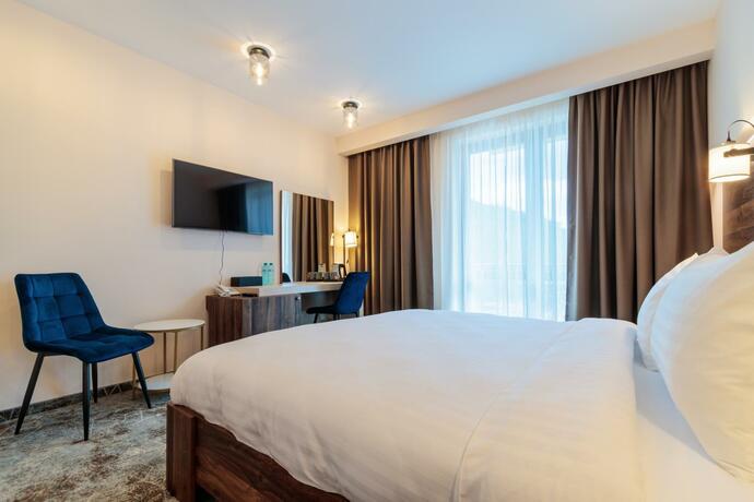 Imagen general del Hotel RIVER, Caciulata. Foto 9