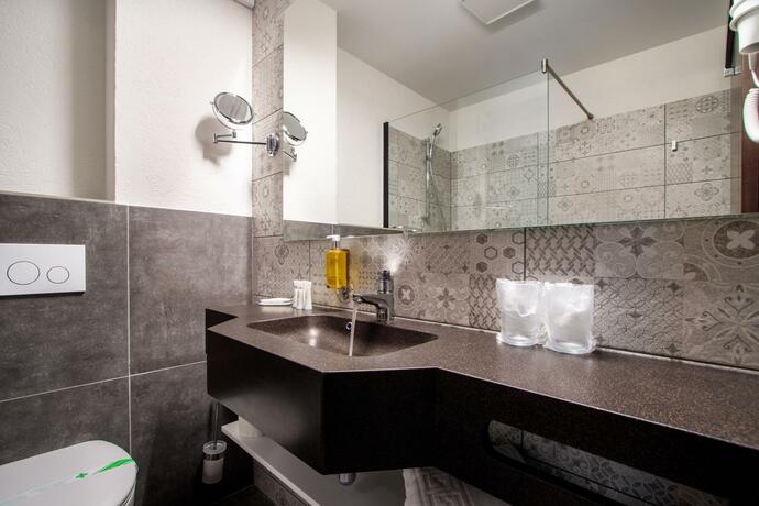 Imagen general del Hotel RIVER, Caciulata. Foto 19