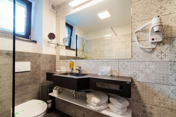 Imagen general del Hotel RIVER, Caciulata. Foto 38