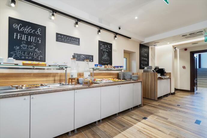 Imagen general del Hotel RIVER, Caciulata. Foto 79