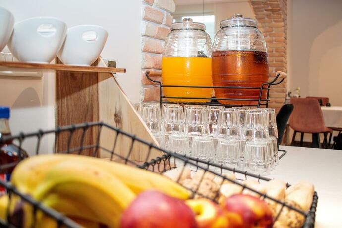 Imagen general del Hotel RIVER, Caciulata. Foto 86