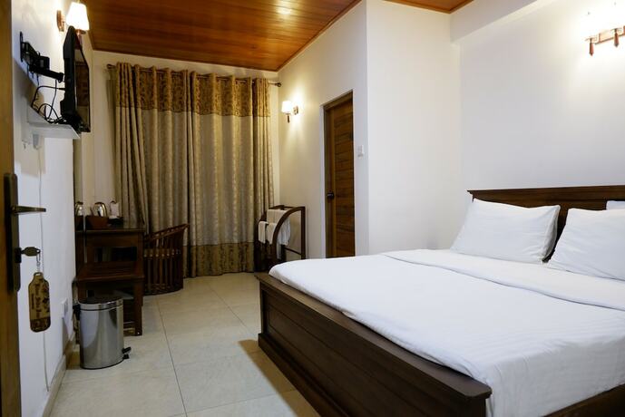 Imagen general del Hotel RIVERSIDE INN HOTEL. Foto 2