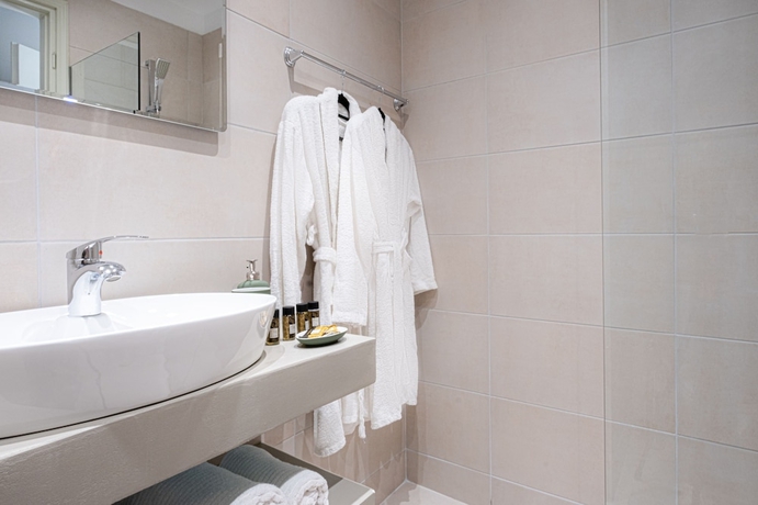 Imagen de la habitación del Hotel RIVIERA HOTEL, Municipal Unit of Xylokastro. Foto 12