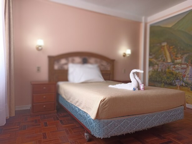 Imagen general del Hotel RIXAA. Foto 7