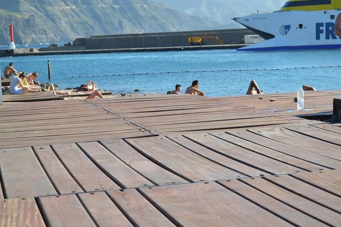 Imagen de los exteriores del Hotel RK El Cabo. Foto 10