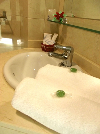 Imagen de la habitación del Hotel RK El Cabo. Foto 7