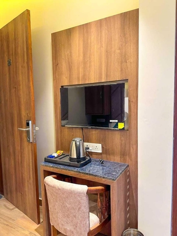 Imagen de la habitación del Hotel RK Heights. Foto 6