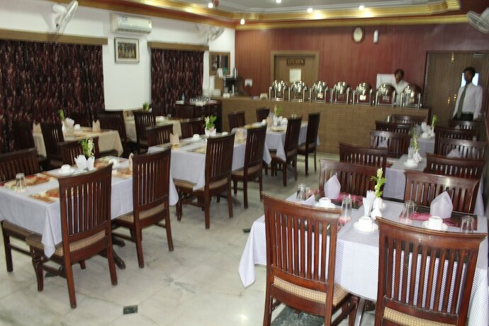 Imagen general del Hotel R.K International. Foto 6