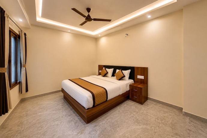 Imagen de la habitación del Hotel R.K. Palace near Banke Bihari Temple. Foto 2