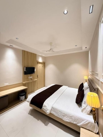 Imagen de la habitación del Hotel RK Residency, Ujjain. Foto 3