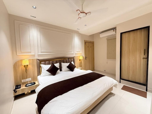 Imagen de la habitación del Hotel RK Residency, Ujjain. Foto 7