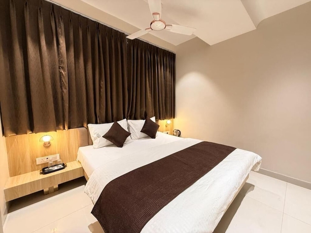 Imagen de la habitación del Hotel RK Residency, Ujjain. Foto 11