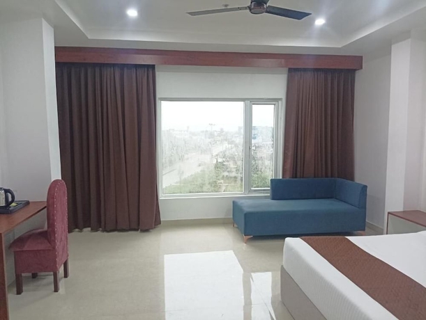Imagen de la habitación del Hotel RKD Inn. Foto 8