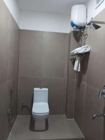 Imagen de la habitación del Hotel RKD Inn. Foto 14