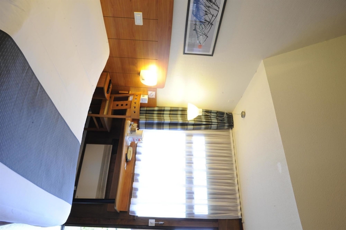 Imagen de la habitación del Hotel RL Reims. Foto 8