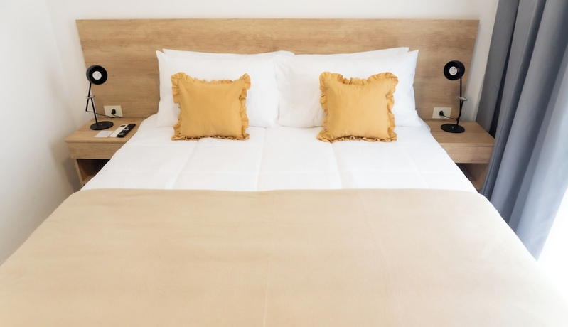 Imagen de la habitación del Hotel RM Campana. Foto 11