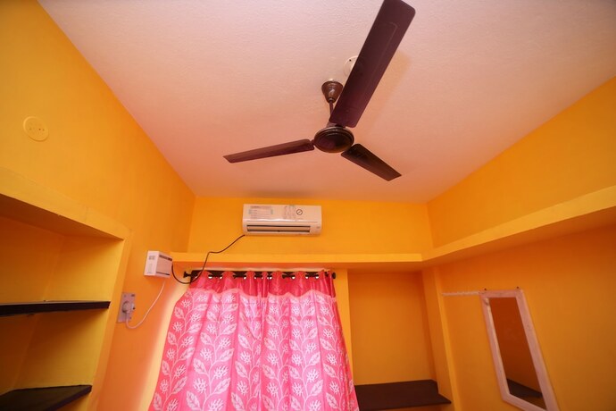 Imagen general del Hotel R.M Guest House. Foto 9