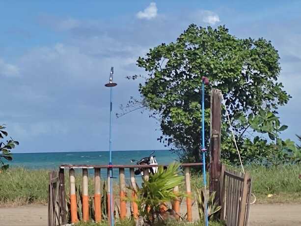 Imagen general del Hotel RMTM\'s Beachfront Accommodation. Foto 9