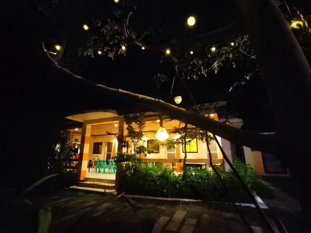 Imagen general del Hotel RMTM\'s Beachfront Accommodation. Foto 10