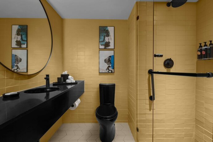 Imagen de la habitación del Hotel ROK Kingston, Tapestry Collection by Hilton. Foto 16