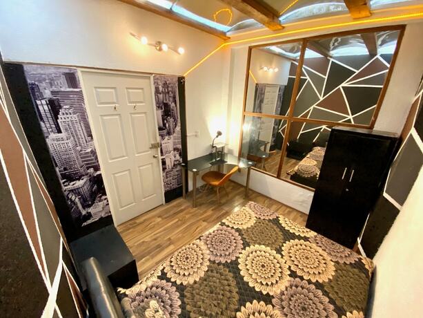 Imagen de la habitación del Hotel ROOMIES HOSTEL CONDESA. Foto 16