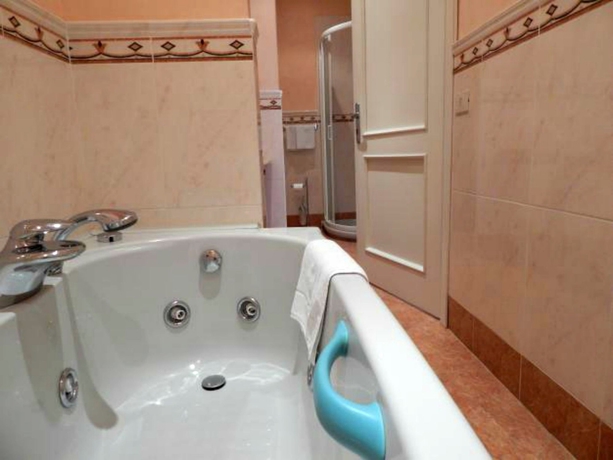 Imagen de la habitación del Hotel ROSABIANCA. Foto 7