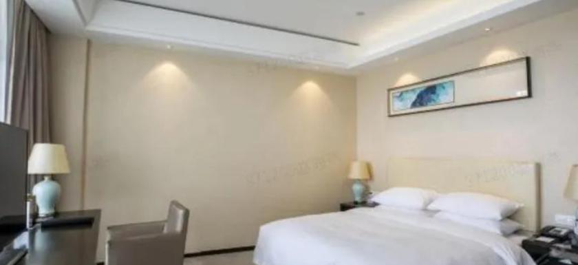 Imagen de la habitación del Hotel ROSEDALE CHUNSHENHU RESORT. Foto 3