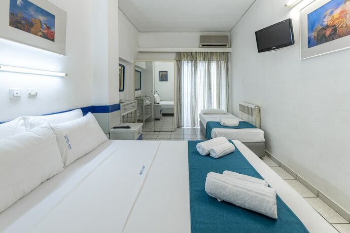 Imagen de la habitación del Hotel ROY, Atenas. Foto 11