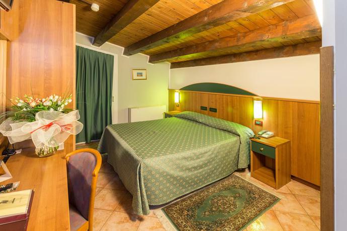 Imagen de la habitación del Hotel ROY, Silea. Foto 9