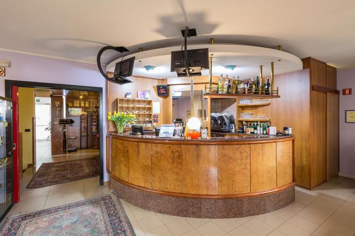 Imagen de los interiores del Hotel ROY, Silea. Foto 12