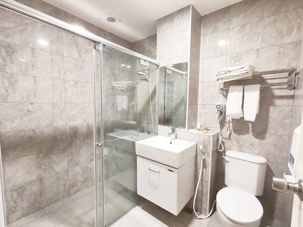 Imagen de la habitación del Hotel ROYAL BUSINESS HOTEL. Foto 4