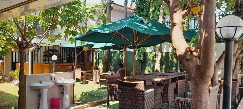 Imagen de la habitación del Hotel ROYAL CITY HOTEL-GARDEN. Foto 12
