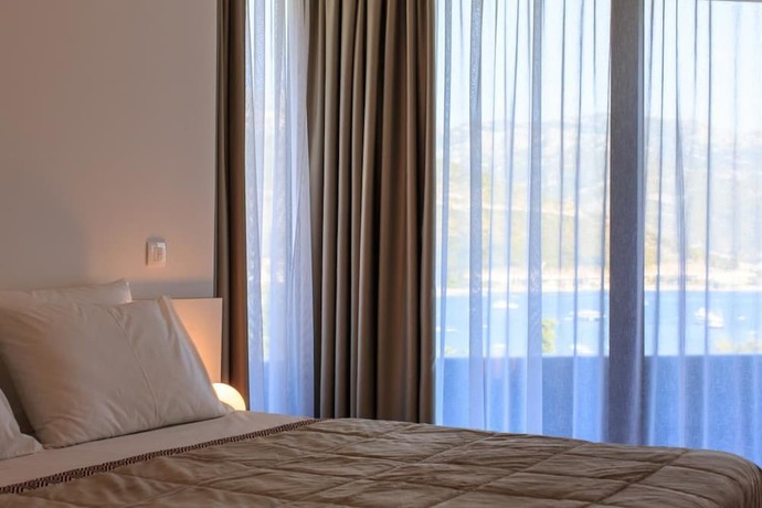 Imagen de la habitación del Hotel ROYAL GARDENS Apartments. Foto 3