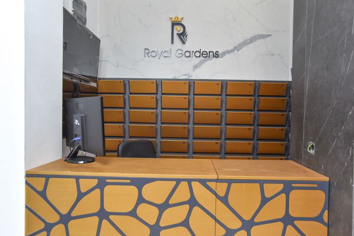 Imagen de los interiores del Hotel ROYAL GARDENS Apartments. Foto 19