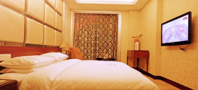 Imagen de la habitación del Hotel ROYAL INTERNATIONAL HOTEL. Foto 9