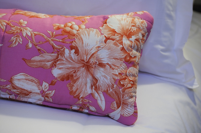 Imagen de la habitación del Hotel ROYAL, París. Foto 10