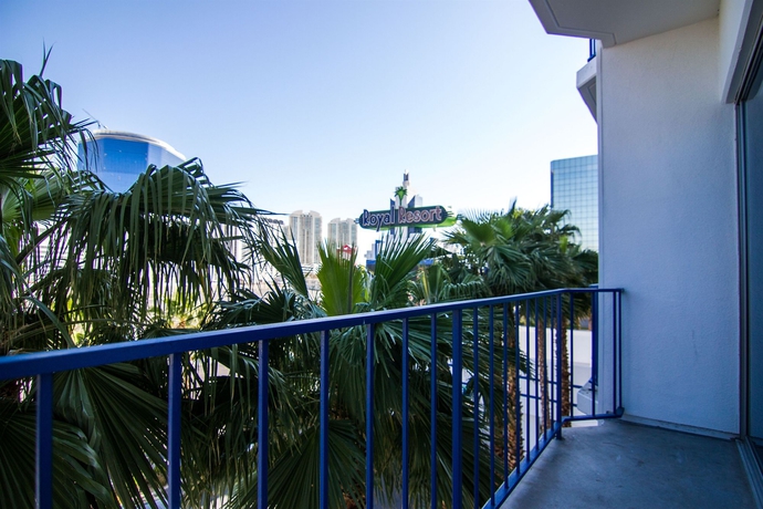 Imagen de la habitación del Hotel ROYAL RESORT. Foto 4