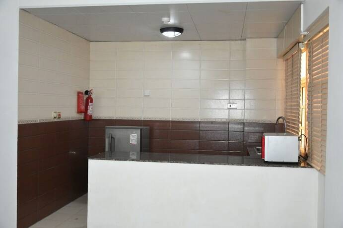 Imagen de la habitación del Hotel ROYAL SUITE HOTEL APARTMENTS. Foto 6
