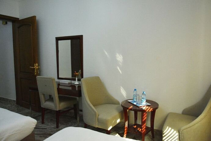Imagen general del Hotel ROYAL SUITE HOTEL APARTMENTS. Foto 4