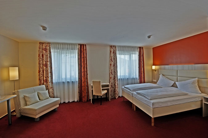 Imagen general del Hotel R&Ouml;EDELHEIMER HOF AM WASSERTUM. Foto 5