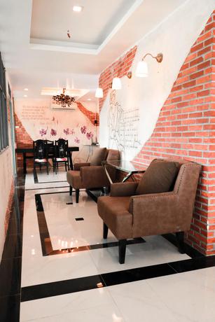 Imagen de los interiores del Hotel RQ Bangkok Sukhumvit 107 by Collection O. Foto 18