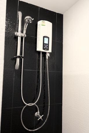 Imagen de la habitación del Hotel RQ Bangkok Sukhumvit 107 by Collection O. Foto 12