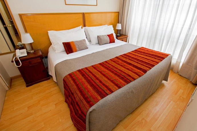 Imagen de la habitación del Hotel RQ City Center. Foto 4