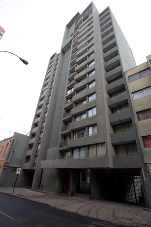 Imagen de los exteriores del Hotel RQ City Center. Foto 12