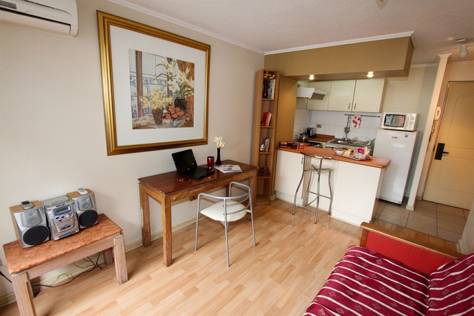 Imagen de los interiores del Hotel RQ City Center. Foto 15